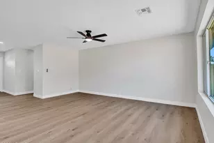 4915 W Shangri La Rd, Glendale, AZ 85304 - Photo 21
