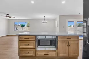 4915 W Shangri La Rd, Glendale, AZ 85304 - Photo 11