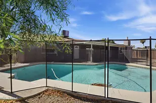 4612 W Saguaro Dr, Glendale, AZ 85304 - Photo 41