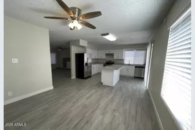 639 W Grove Circle, Mesa, AZ 85210 - Photo 9