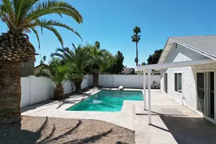 639 W Grove Cir, Mesa, AZ 85210 - Photo 17