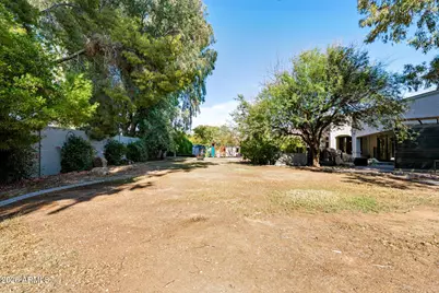 7240 E Sweetwater Avenue, Scottsdale, AZ 85260 - Photo 29