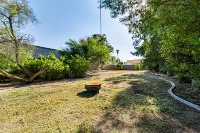 7240 E Sweetwater Avenue, Scottsdale, AZ 85260 - Photo 27