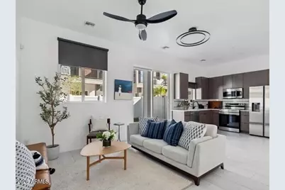 3622 N 38th Street #23, Phoenix, AZ 85018 - Photo 3