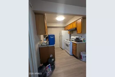 3840 N 43rd Avenue #16, Phoenix, AZ 85031 - Photo 9