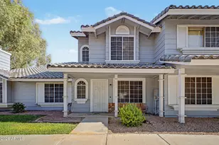 860 N McQueen Rd, Chandler, AZ 85225 - Photo 1