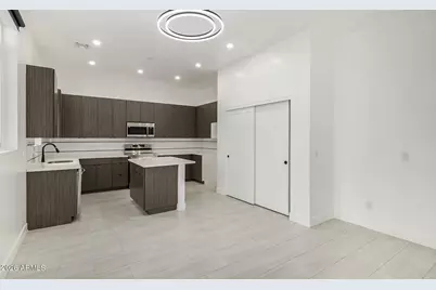 3622 N 38th Street #6, Phoenix, AZ 85018 - Photo 5