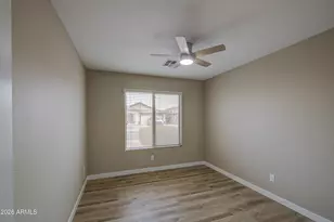 15668 W Saguaro Ln, Surprise, AZ 85374 - Photo 23