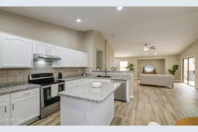 15668 W Saguaro Lane, Surprise, AZ 85374 - Photo 13