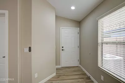 15668 W Saguaro Lane, Surprise, AZ 85374 - Photo 5