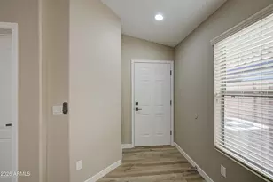 15668 W Saguaro Ln, Surprise, AZ 85374 - Photo 5