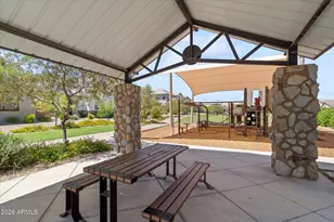 14240 W Hackamore Dr, Surprise, AZ 85387 - Photo 31