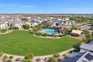 14240 W Hackamore Dr, Surprise, AZ 85387 - Photo 3