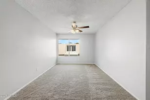 6060 W Golden Ln, Glendale, AZ 85302 - Photo 17