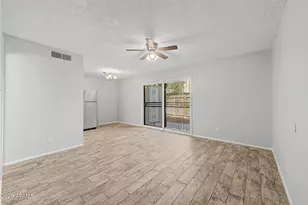 6060 W Golden Ln, Glendale, AZ 85302 - Photo 5