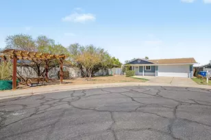 125 N Ridge Cir, Mesa, AZ 85203 - Photo 5
