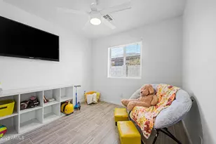 125 N Ridge Cir, Mesa, AZ 85203 - Photo 23