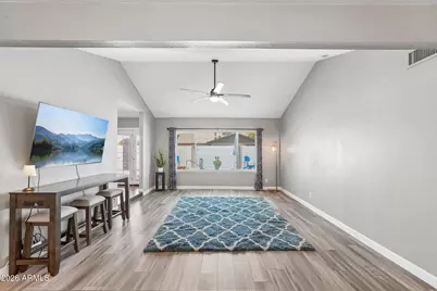10018 N 48th Lane, Glendale, AZ 85302 - Photo 11