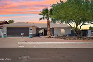 10018 N 48th Ln, Glendale, AZ 85302 - Photo 1