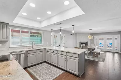 10018 N 48th Lane, Glendale, AZ 85302 - Photo 19
