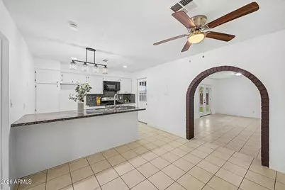 4875 W Palm Lane, Phoenix, AZ 85035 - Photo 9