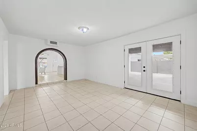 4875 W Palm Lane, Phoenix, AZ 85035 - Photo 11