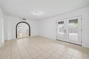 4875 W Palm Ln, Phoenix, AZ 85035 - Photo 11