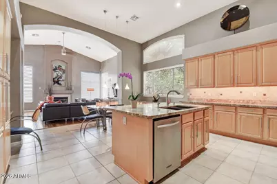 1047 W Armstrong Way, Chandler, AZ 85286 - Photo 11
