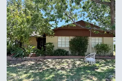 4909 E Flower Street, Phoenix, AZ 85018 - Photo 1