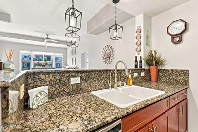 17 W Vernon Avenue #515, Phoenix, AZ 85003 - Photo 7
