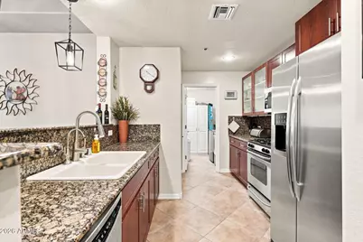 17 W Vernon Avenue #515, Phoenix, AZ 85003 - Photo 5