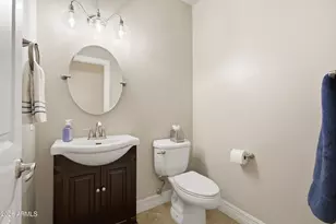 4451 E Desert Ln, Gilbert, AZ 85234 - Photo 39