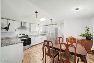 3055 W Corridos Dr, Eloy, AZ 85131 - Photo 11