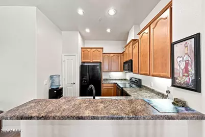 7027 N Scottsdale Road #135, Scottsdale, AZ 85253 - Photo 9