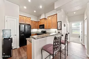 7027 N Scottsdale Rd, Scottsdale, AZ 85253 - Photo 11