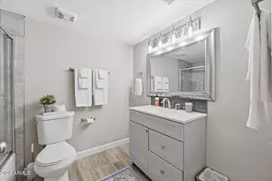 932 W Julie Dr, Tempe, AZ 85283 - Photo 33