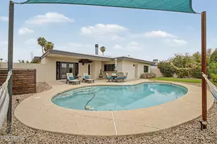 2064 S Noche De Paz St, Mesa, AZ 85202 - Photo 37