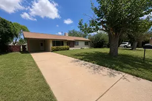 801 Norman Ave, Sierra Vista, AZ 85635 - Photo 1
