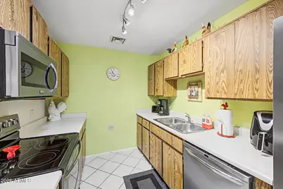 14300 W Bell Road #135, Surprise, AZ 85374 - Photo 11