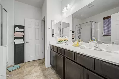 18016 W Ivy Lane, Surprise, AZ 85388 - Photo 19