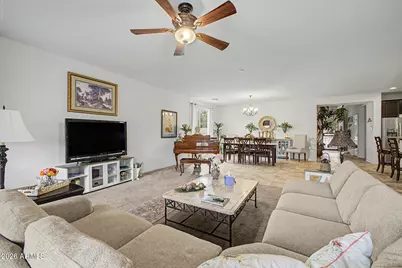 18016 W Ivy Lane, Surprise, AZ 85388 - Photo 9