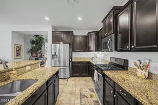 18016 W Ivy Ln, Surprise, AZ 85388 - Photo 13