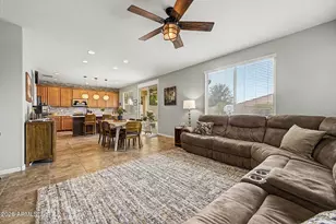 7629 W Fetlock Trail, Peoria, AZ 85383 - Photo 7