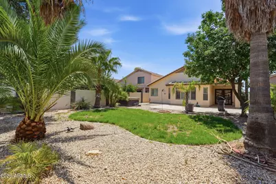 2640 E Cowboy Cove Trail, San Tan Valley, AZ 85143 - Photo 21
