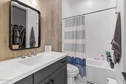 8409 N Diller Grove Lane, Phoenix, AZ 85021 - Photo 25