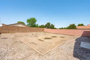 25212 W Cranston Pl, Buckeye, AZ 85326 - Photo 33