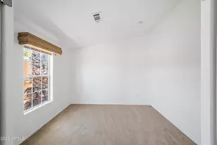 10960 N 67th Ave, Glendale, AZ 85304 - Photo 11