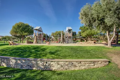 15352 W Wethersfield Road, Surprise, AZ 85379 - Photo 35