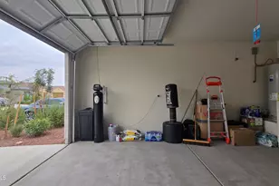 5074 S 251st Dr, Buckeye, AZ 85326 - Photo 33