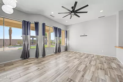 10455 E Medina Avenue, Mesa, AZ 85209 - Photo 9